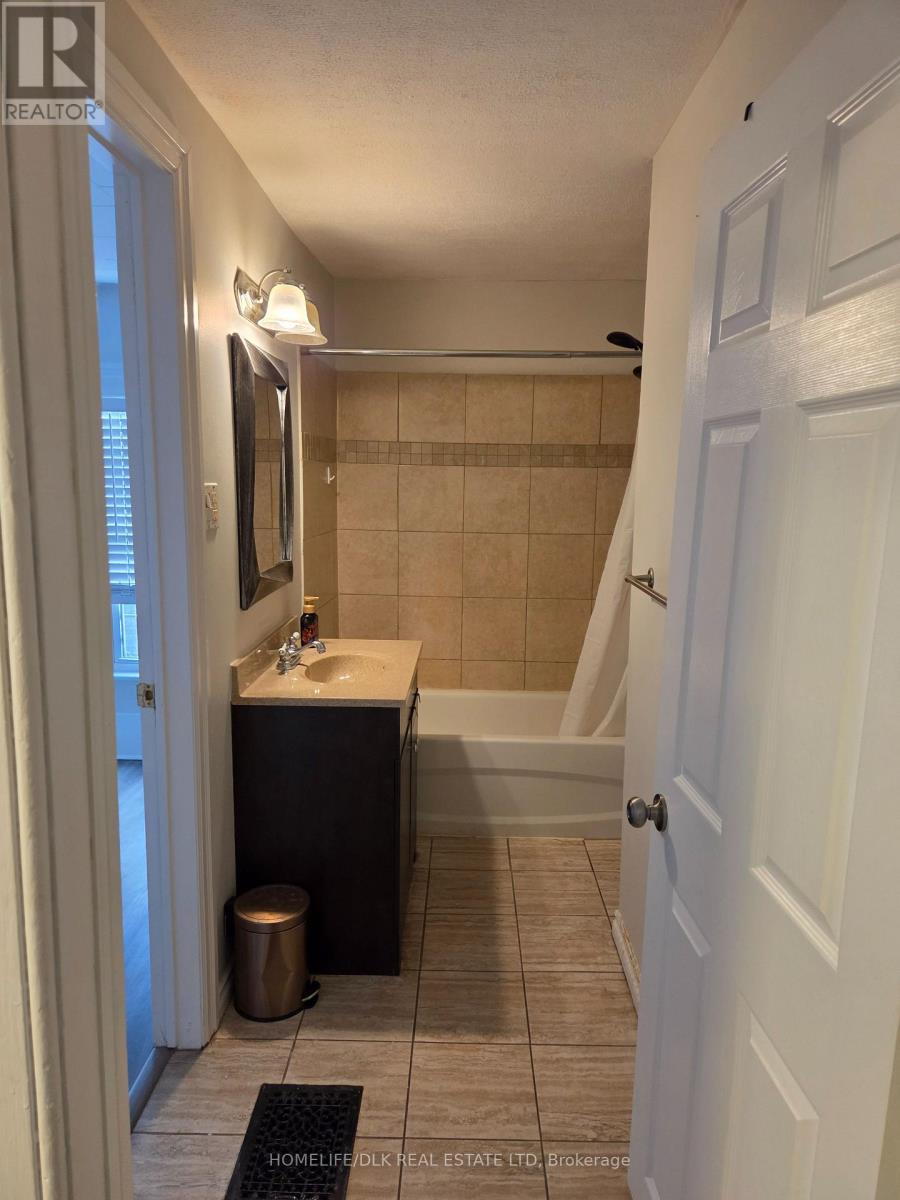 103 John Street, Brockville, Ontario  K6V 5B3 - Photo 15 - X12680486