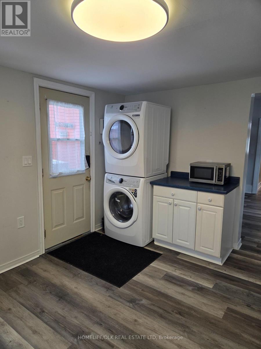 103 John Street, Brockville, Ontario  K6V 5B3 - Photo 7 - X12680486