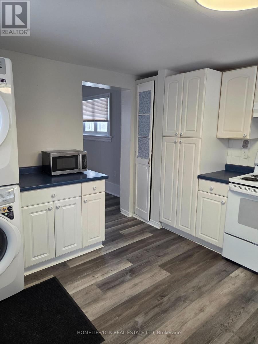 103 John Street, Brockville, Ontario  K6V 5B3 - Photo 8 - X12680486