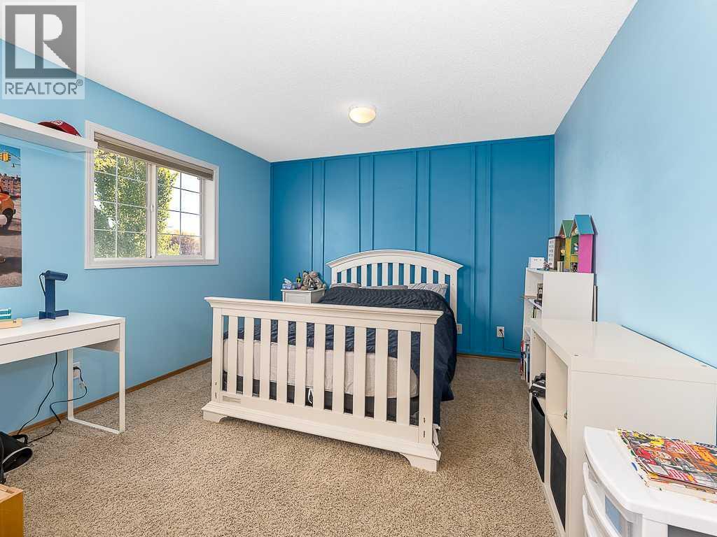 119 Mt Douglas Manor Se, Calgary, Alberta  T2Z 3C8 - Photo 9 - A2276762