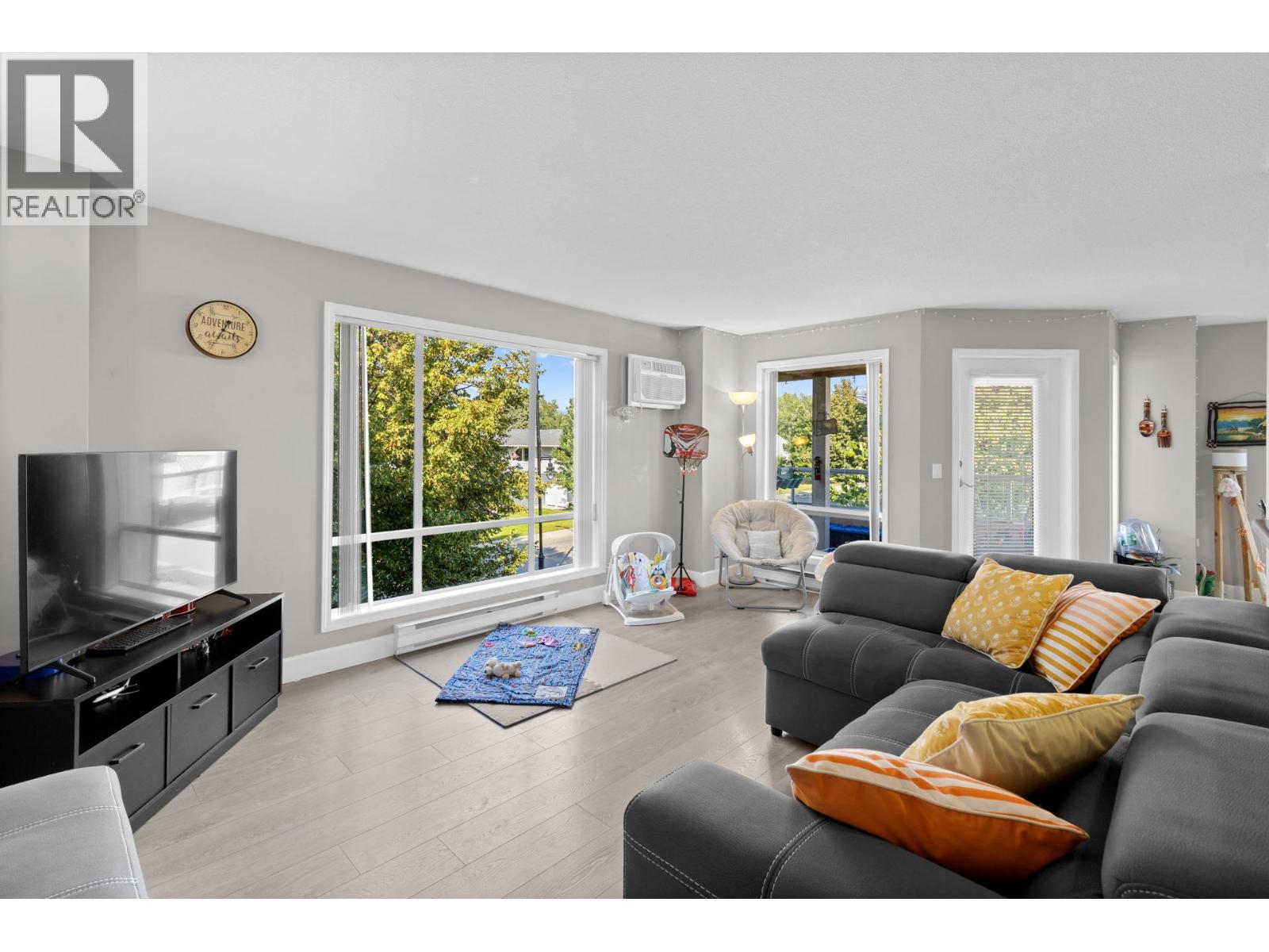 727 Houghton Road Unit# 212, Kelowna, British Columbia