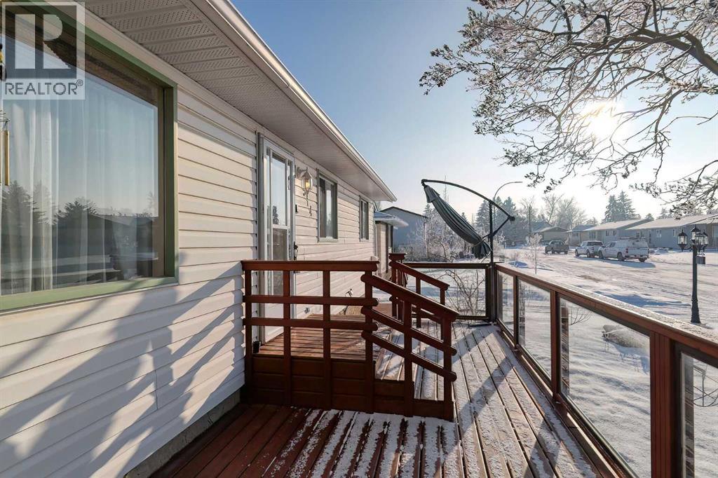 914 4 Street Sw, High River, Alberta  T1V 1A7 - Photo 2 - A2277494