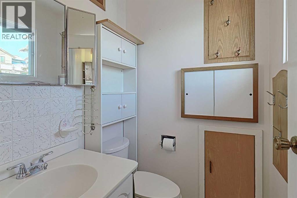 914 4 Street Sw, High River, Alberta  T1V 1A7 - Photo 16 - A2277494