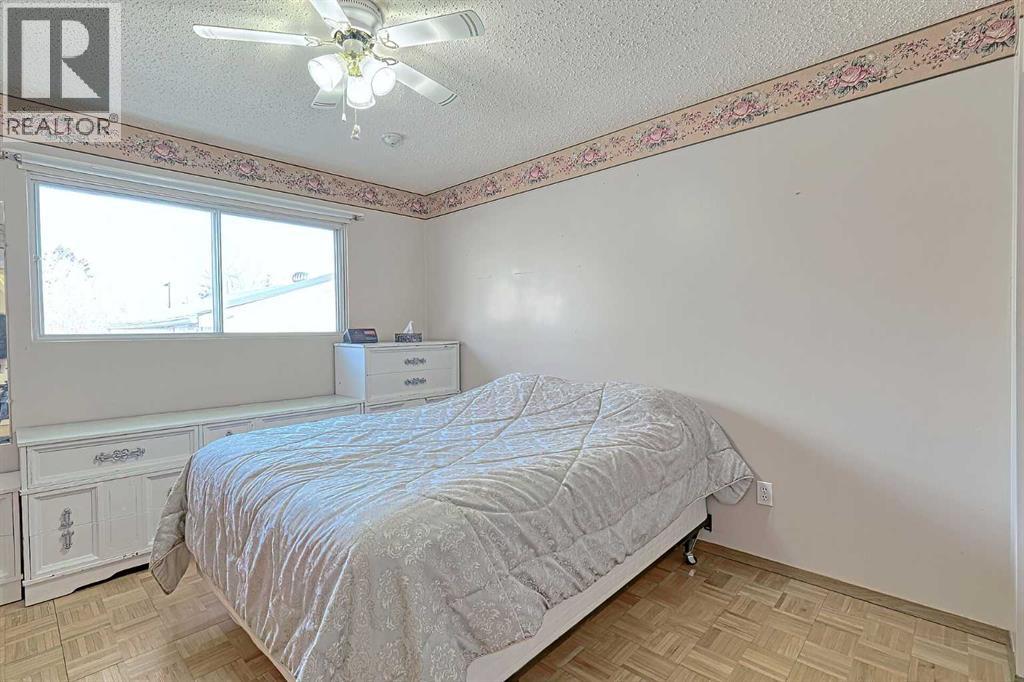 914 4 Street Sw, High River, Alberta  T1V 1A7 - Photo 13 - A2277494