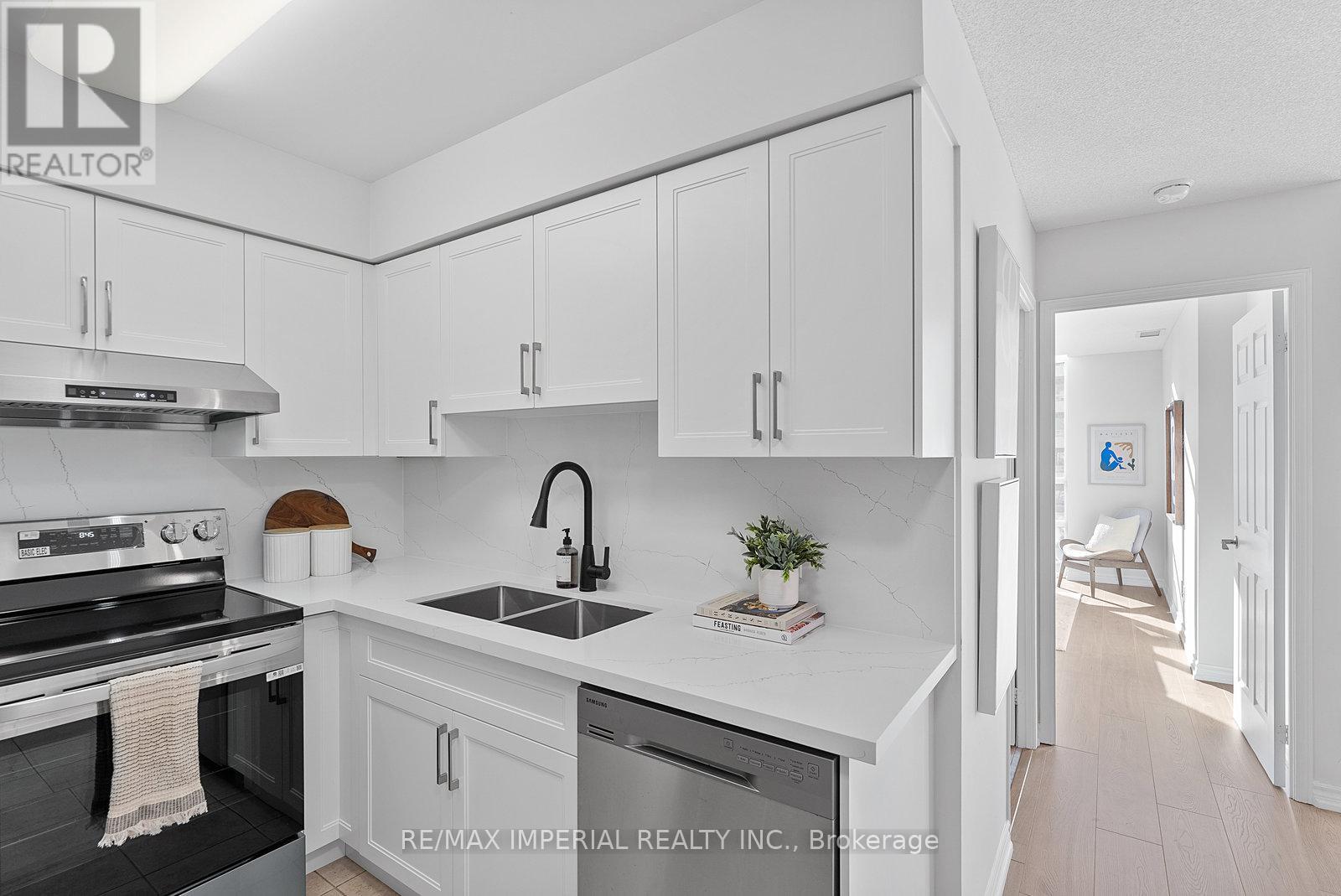 2318 - 35 Hollywood Avenue, Toronto, Ontario  M2N 0A9 - Photo 10 - C12680464