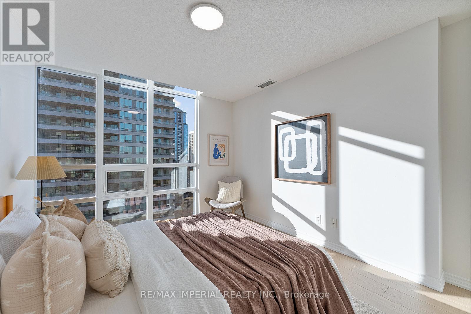 2318 - 35 Hollywood Avenue, Toronto, Ontario  M2N 0A9 - Photo 11 - C12680464