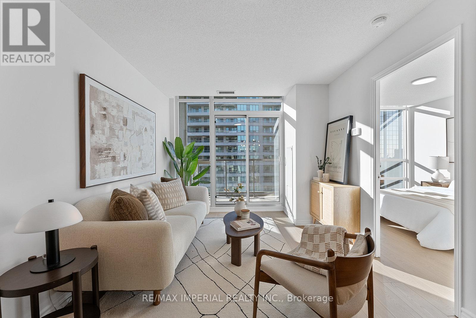 2318 - 35 Hollywood Avenue, Toronto, Ontario  M2N 0A9 - Photo 5 - C12680464