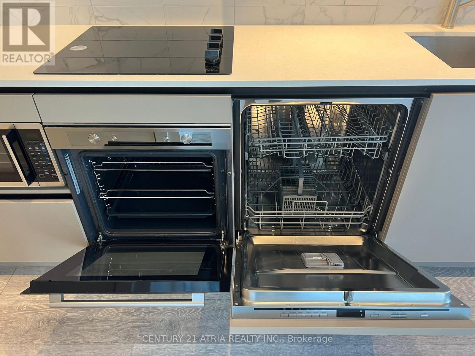 2605 - 55 Mercer Street, Toronto, Ontario  M5V 0W4 - Photo 21 - C12680474