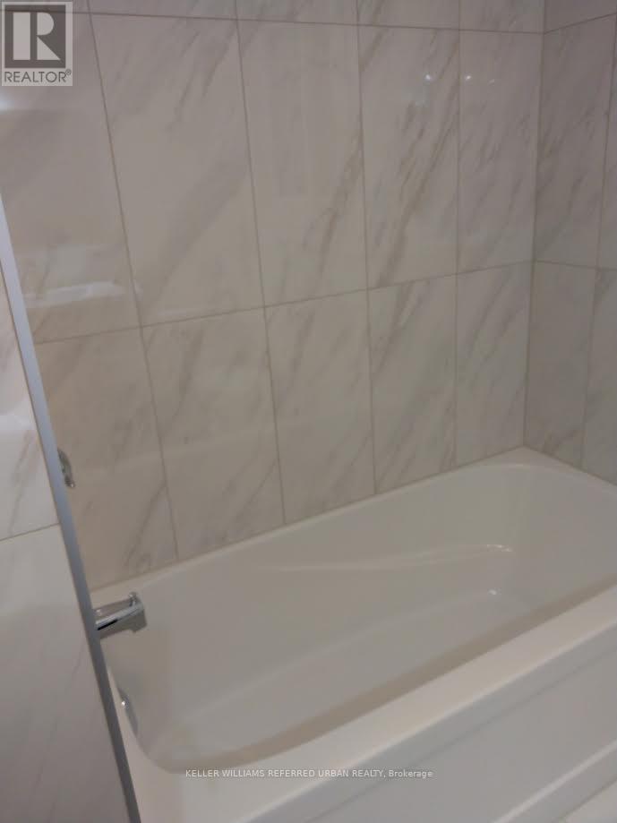 114 Kennard Avenue, Toronto (Bathurst Manor), Ontario  M3H 4M4 - Photo 24 - C12680490