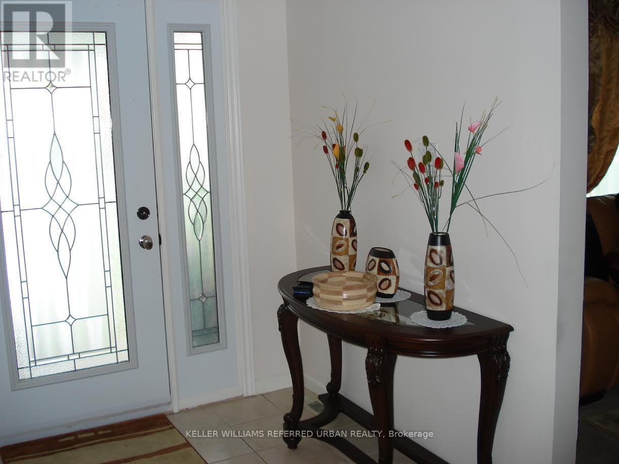 114 Kennard Avenue, Toronto (Bathurst Manor), Ontario  M3H 4M4 - Photo 31 - C12680490