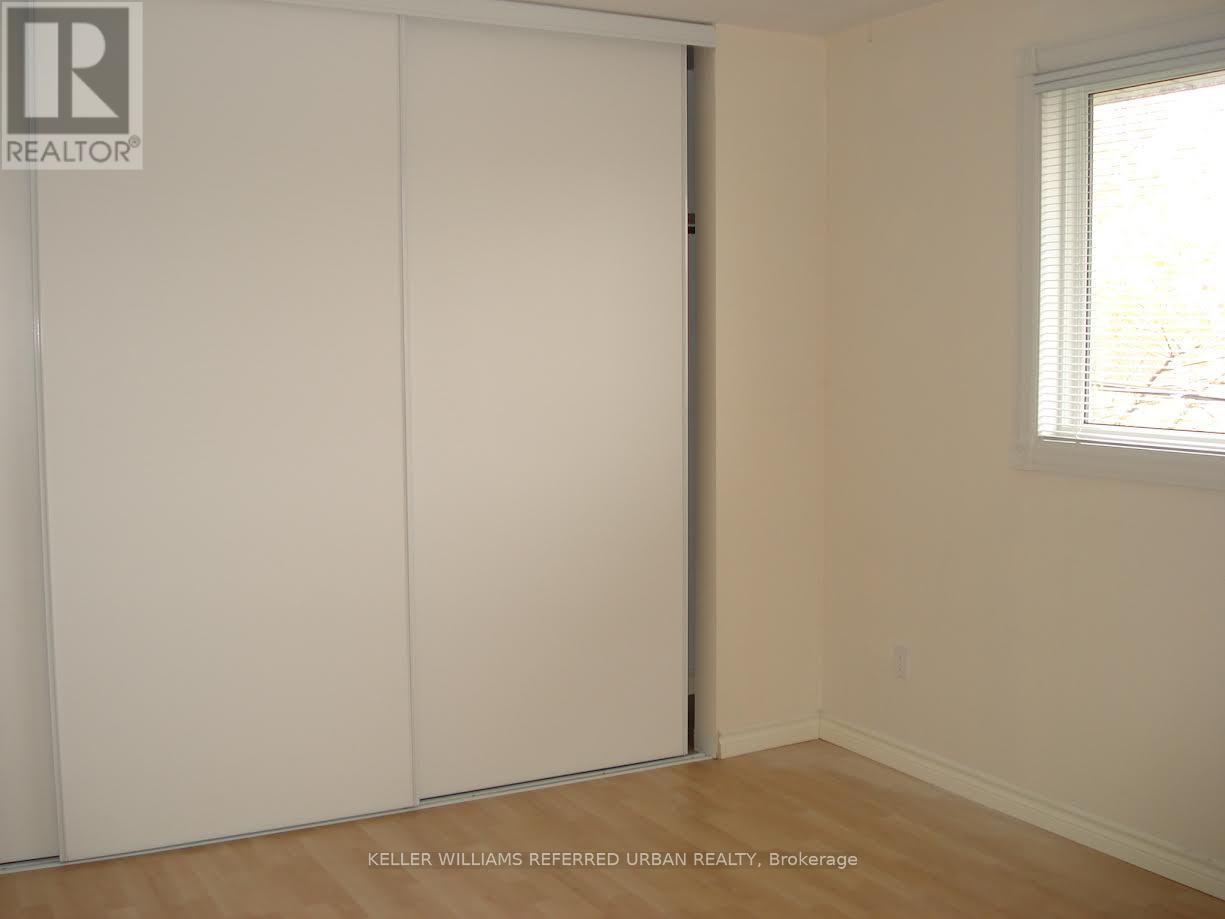 114 Kennard Avenue, Toronto (Bathurst Manor), Ontario  M3H 4M4 - Photo 9 - C12680490