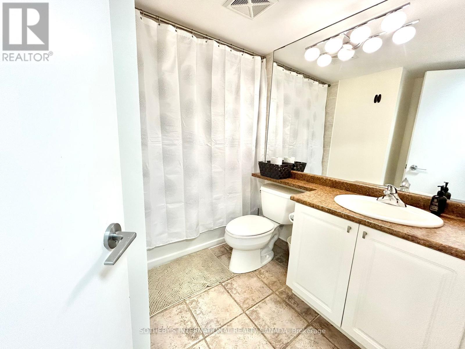 537 - 231 Fort York Boulevard, Toronto, Ontario  M5V 1B2 - Photo 31 - C12680524