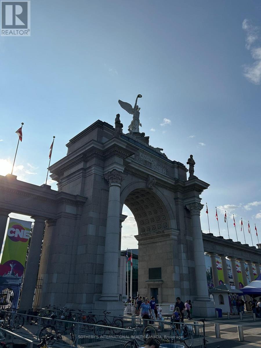 537 - 231 Fort York Boulevard, Toronto, Ontario  M5V 1B2 - Photo 44 - C12680524