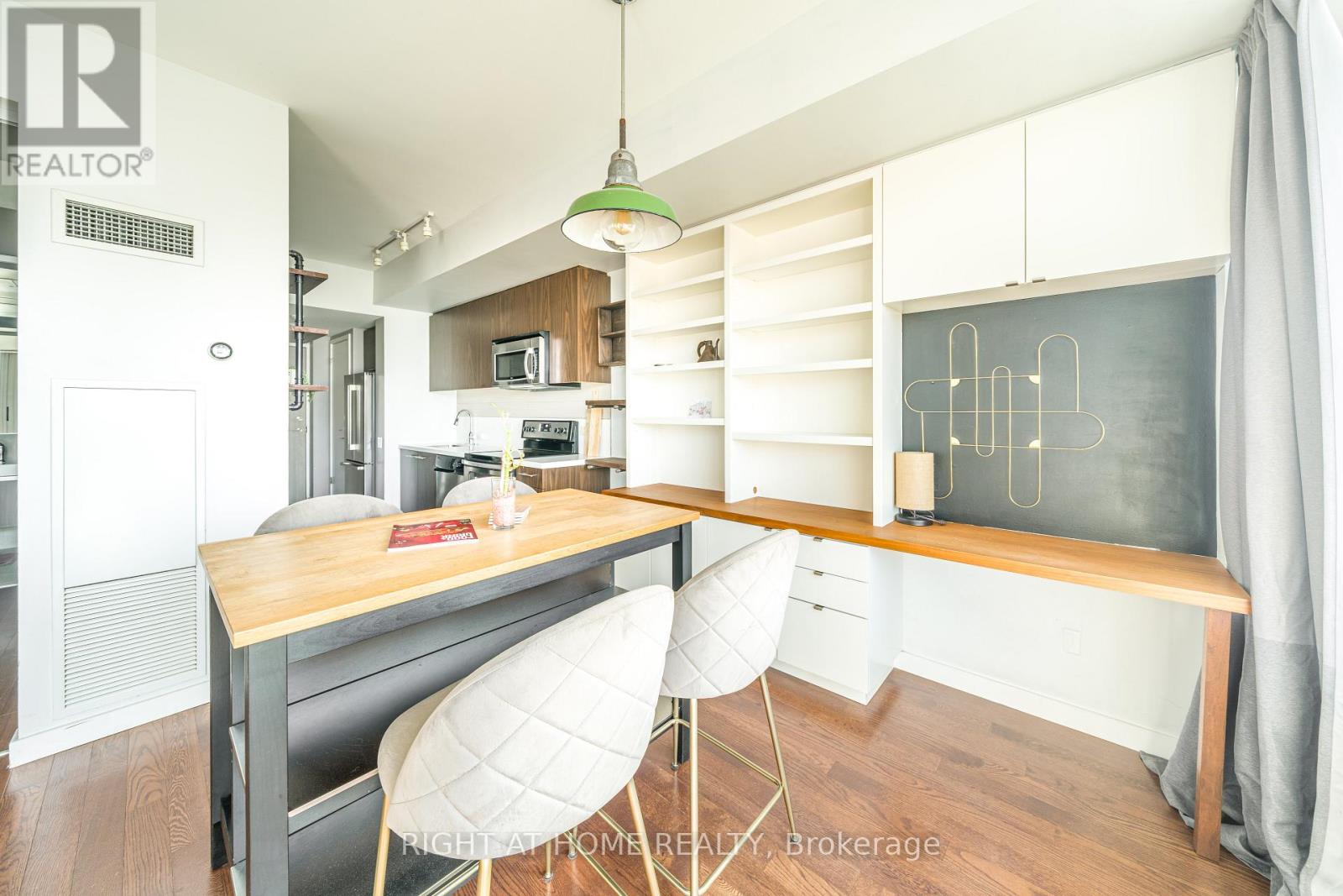 2309 - 70 Distillery Lane, Toronto, Ontario  M5A 0E3 - Photo 10 - C12680586