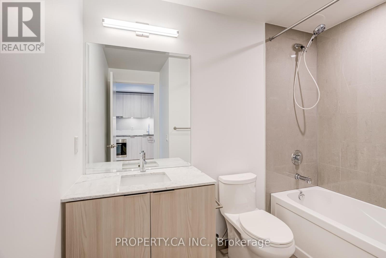 419 - 15 Queens Quay E, Toronto, Ontario  M5E 0C5 - Photo 6 - C12680588