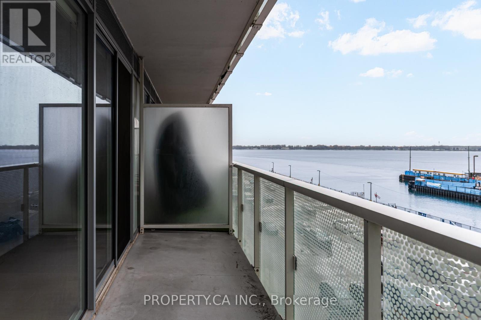 419 - 15 Queens Quay E, Toronto, Ontario  M5E 0C5 - Photo 9 - C12680588