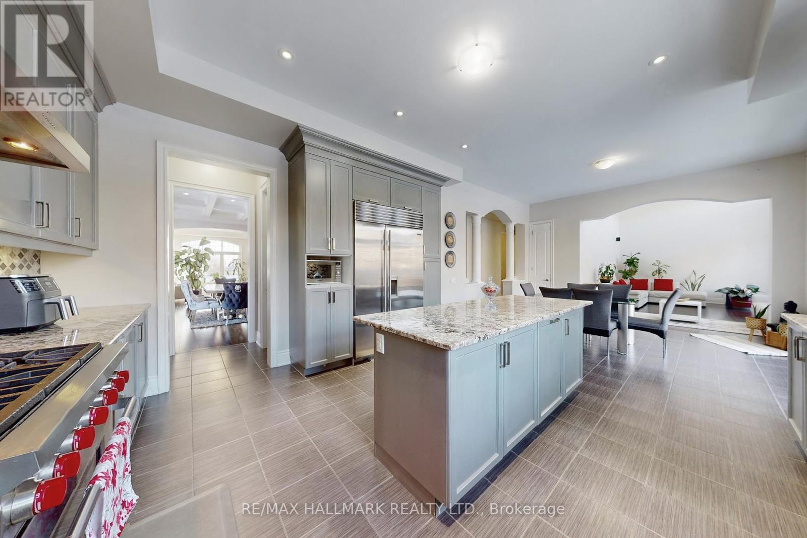 64 Chesney Crescent, Vaughan, Ontario  L4H 4A5 - Photo 20 - N12654054