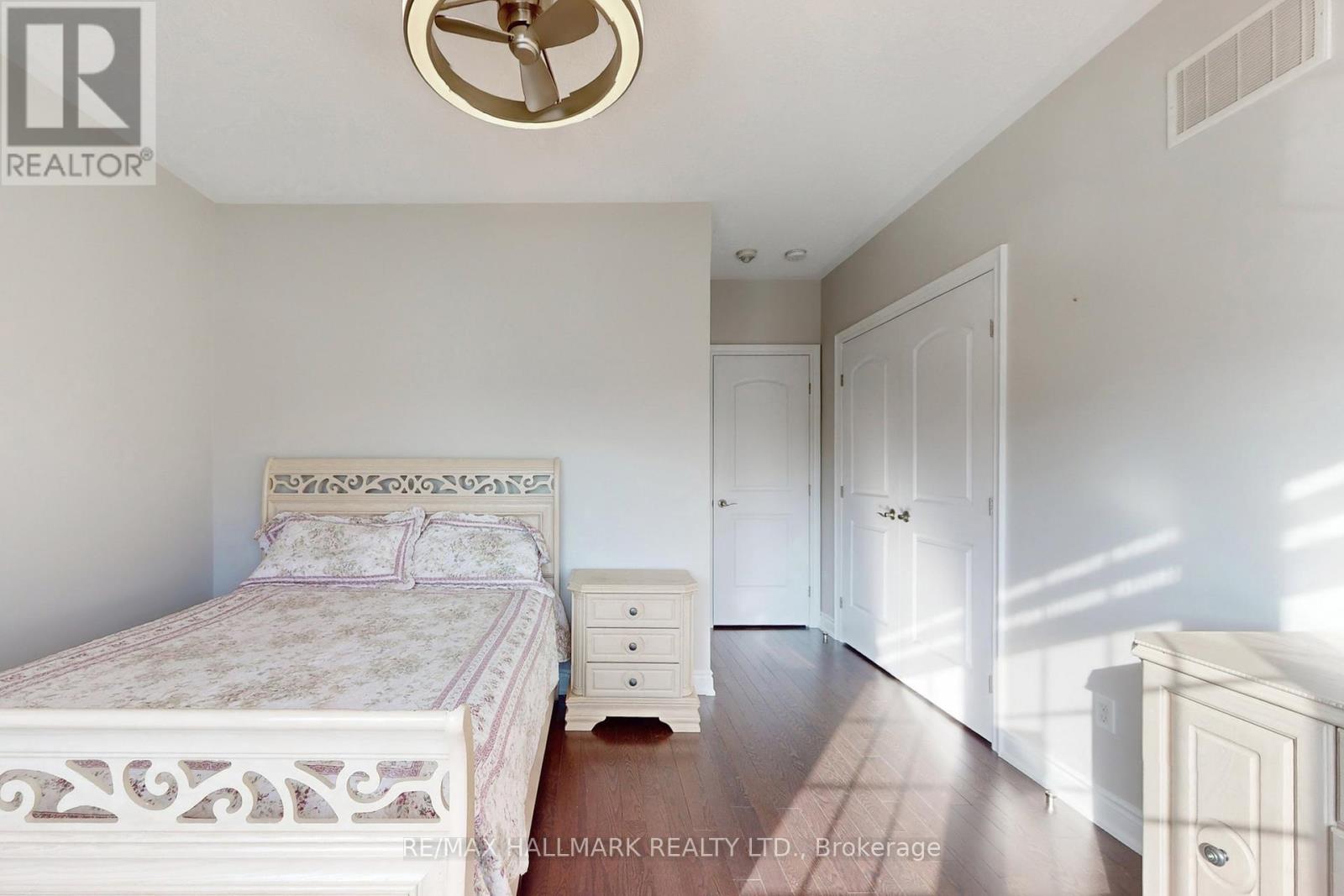 64 Chesney Crescent, Vaughan (Kleinburg), Ontario  L4H 4A5 - Photo 34 - N12654054