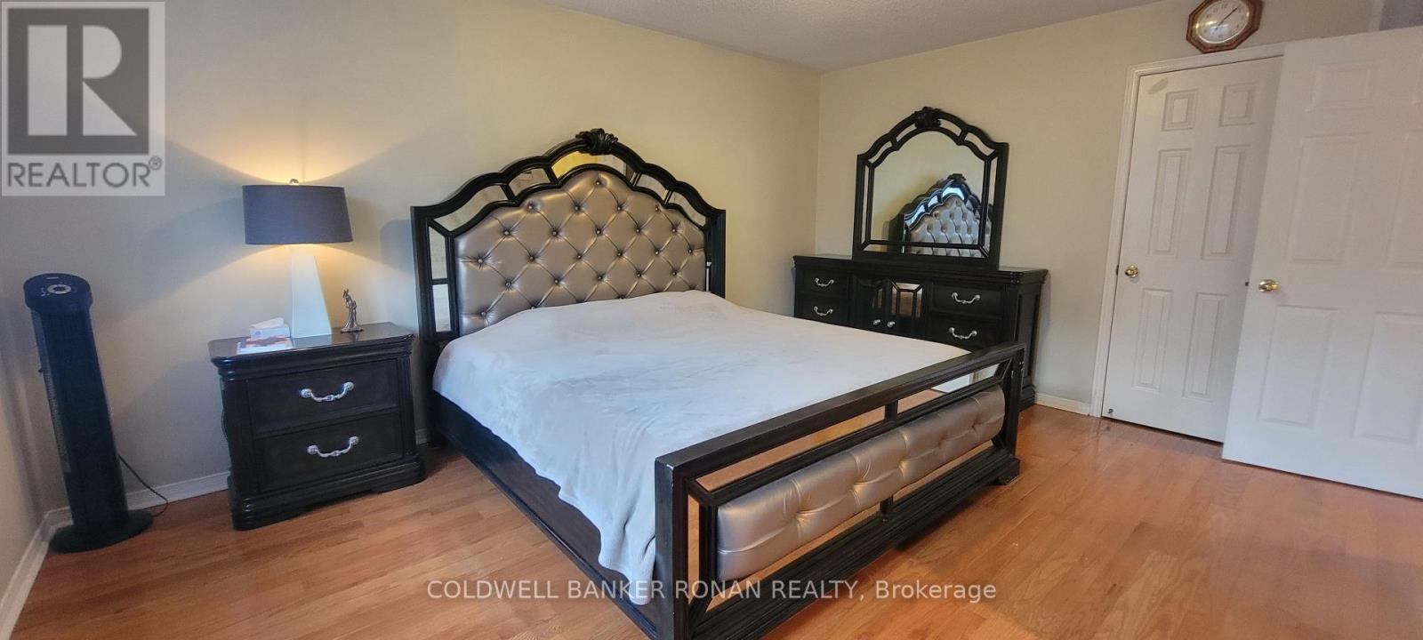 398 Marble Place, Newmarket, Ontario  L3X 2P1 - Photo 18 - N12680542