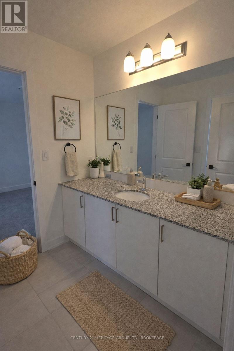 52 Creighton Drive, Loyalist, Ontario  K0K 2H0 - Photo 6 - X12679714