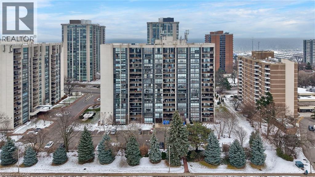 2185 Marine Drive Unit# 1104, Oakville, Ontario L6L 5L6 - Photo 1 - 40797150