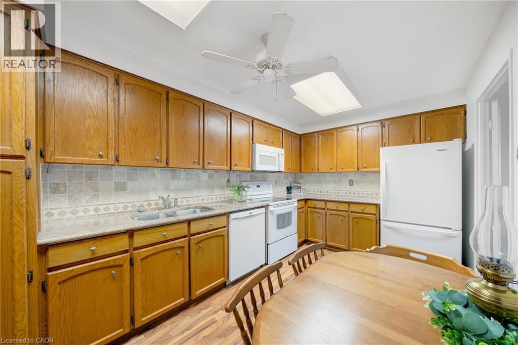 2185 Marine Drive Unit# 1104, Oakville, Ontario L6L 5L6 - Photo 5 - 40797150