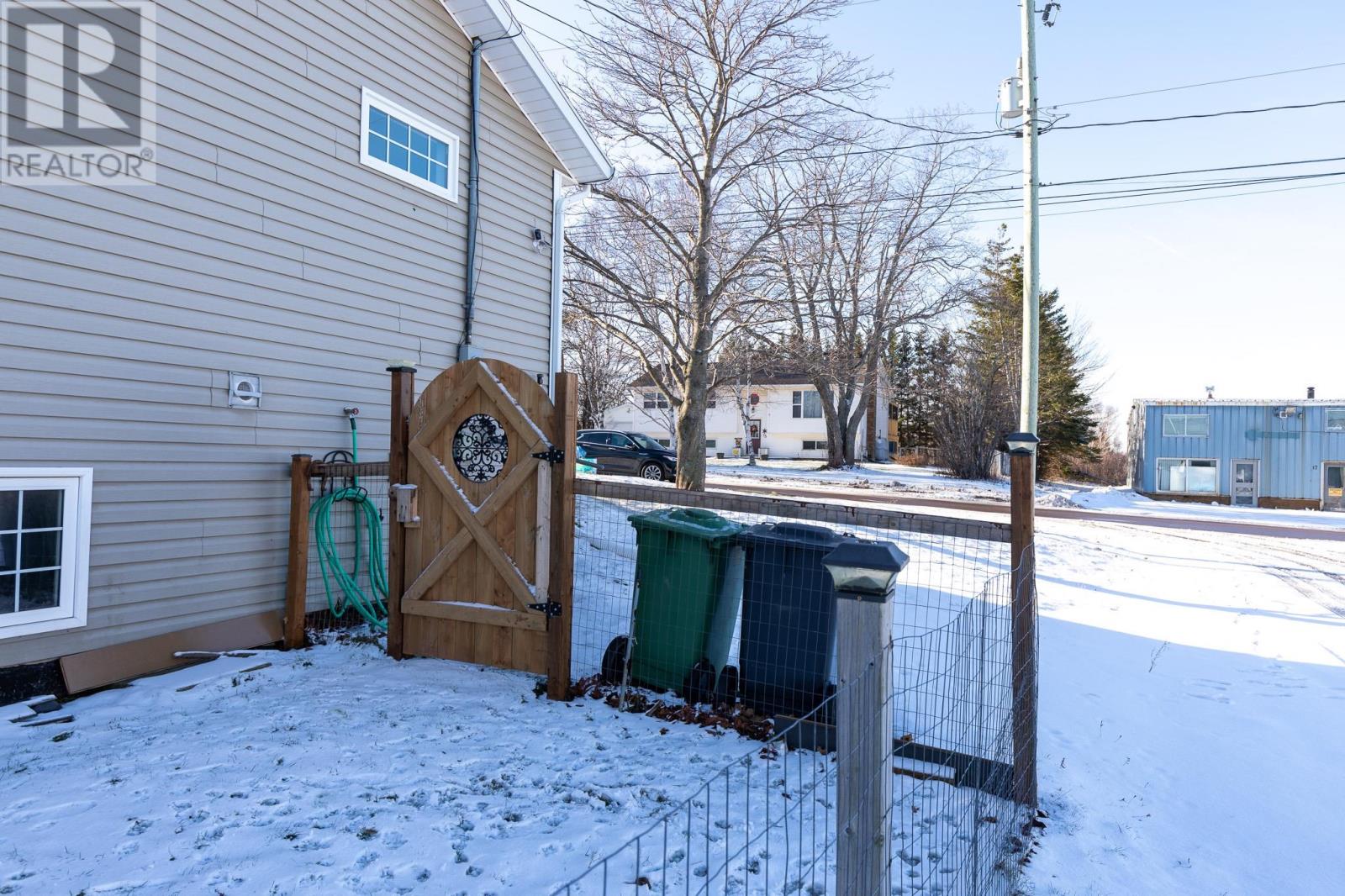 18 Ralden Avenue, Charlottetown, Prince Edward Island  C1A 6P6 - Photo 27 - 202600484
