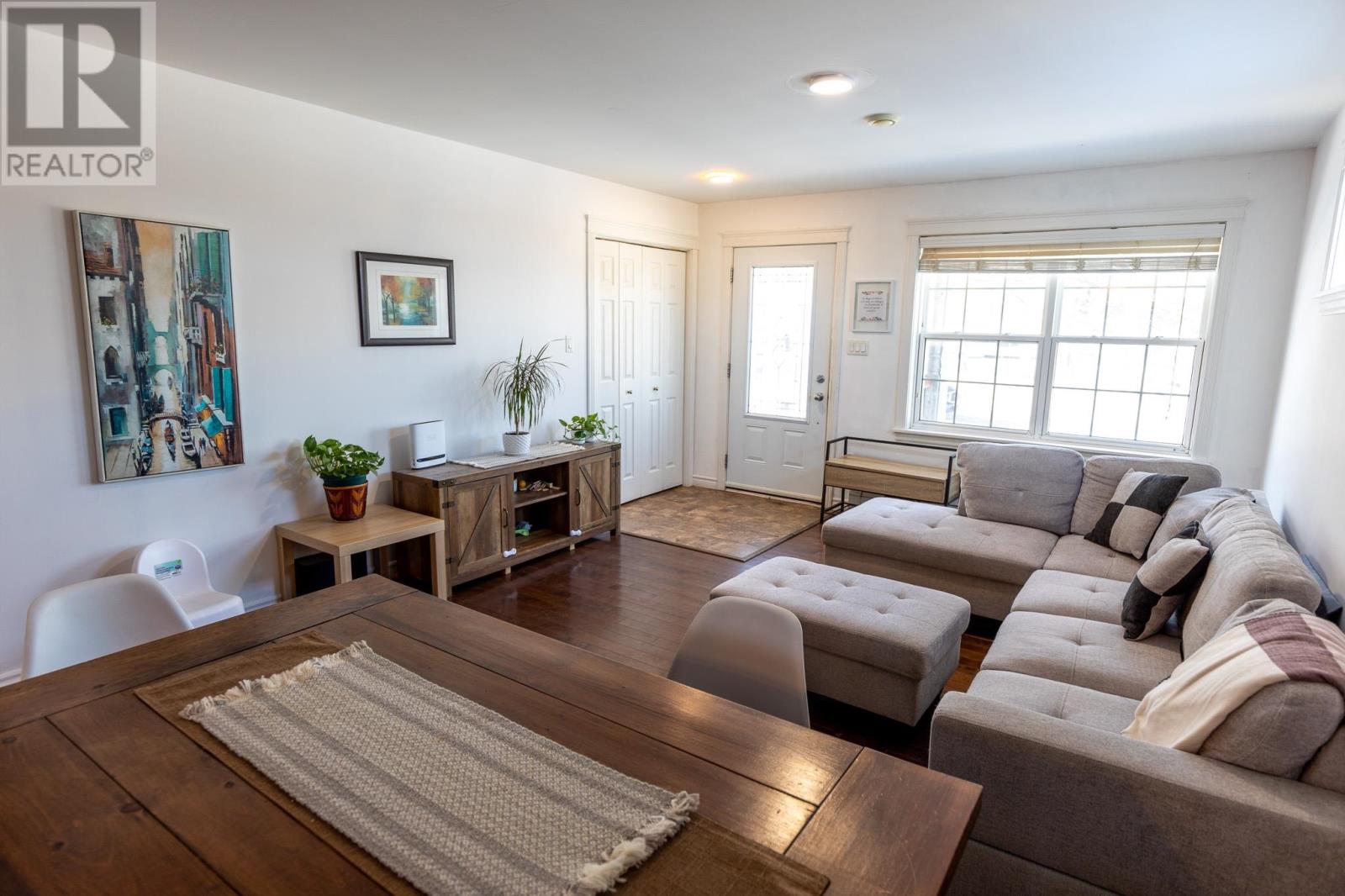 18 Ralden Avenue, Charlottetown, Prince Edward Island  C1A 6P6 - Photo 5 - 202600484