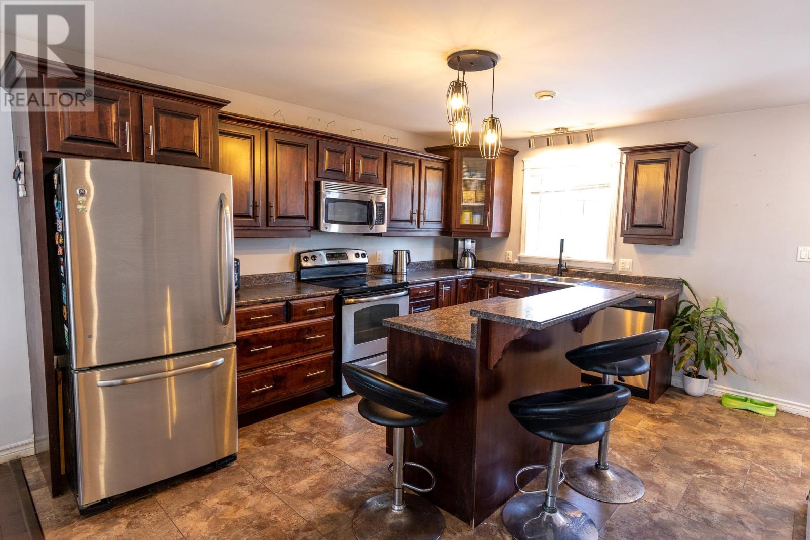 18 Ralden Avenue, Charlottetown, Prince Edward Island  C1A 6P6 - Photo 6 - 202600484