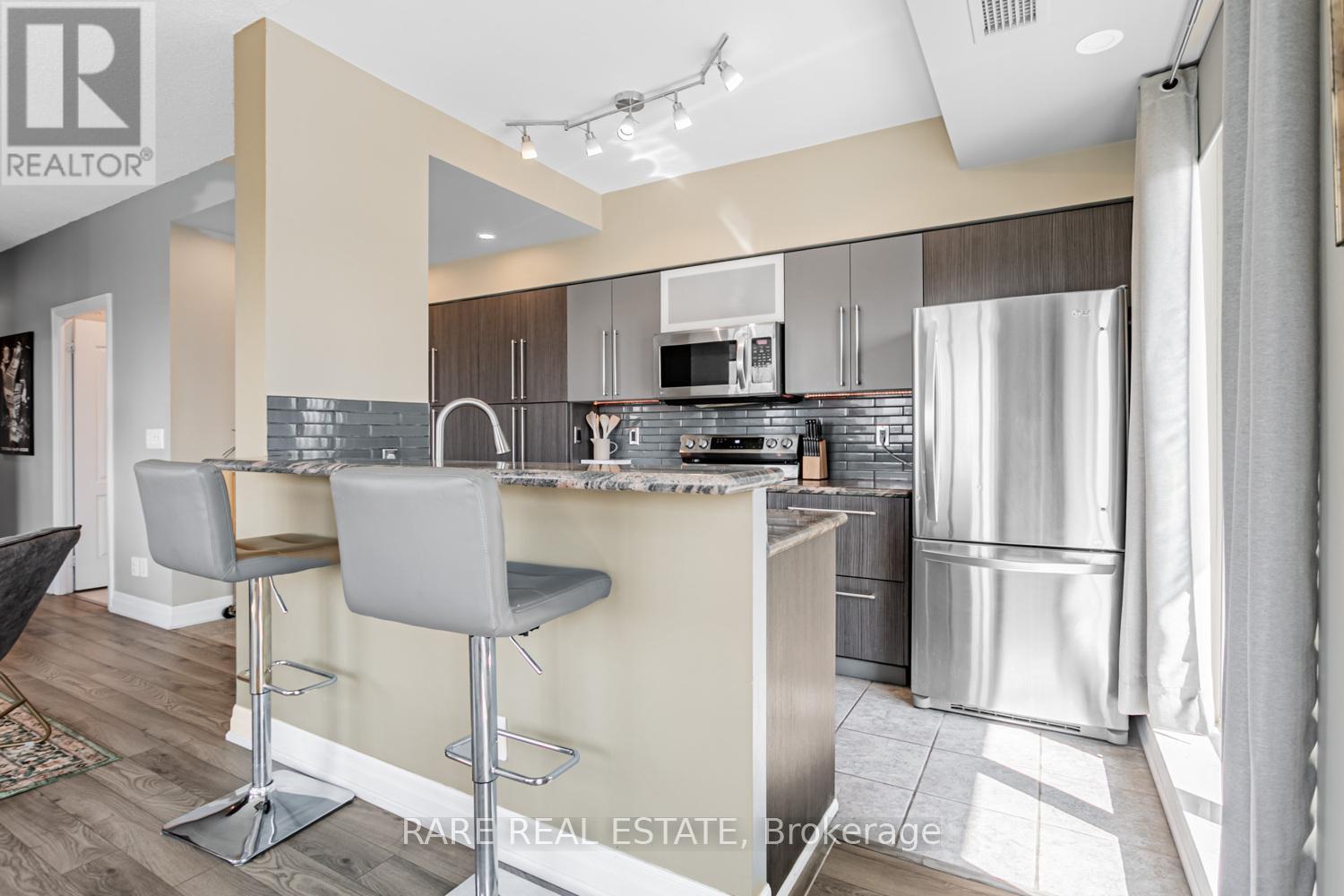 703 - 2119 Lake Shore Boulevard W, Toronto, Ontario  M8V 4E8 - Photo 11 - W12680458