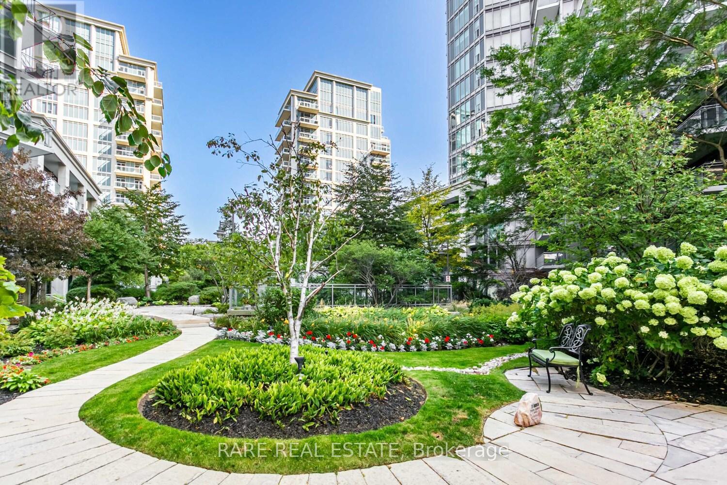 703 - 2119 Lake Shore Boulevard W, Toronto, Ontario  M8V 4E8 - Photo 41 - W12680458