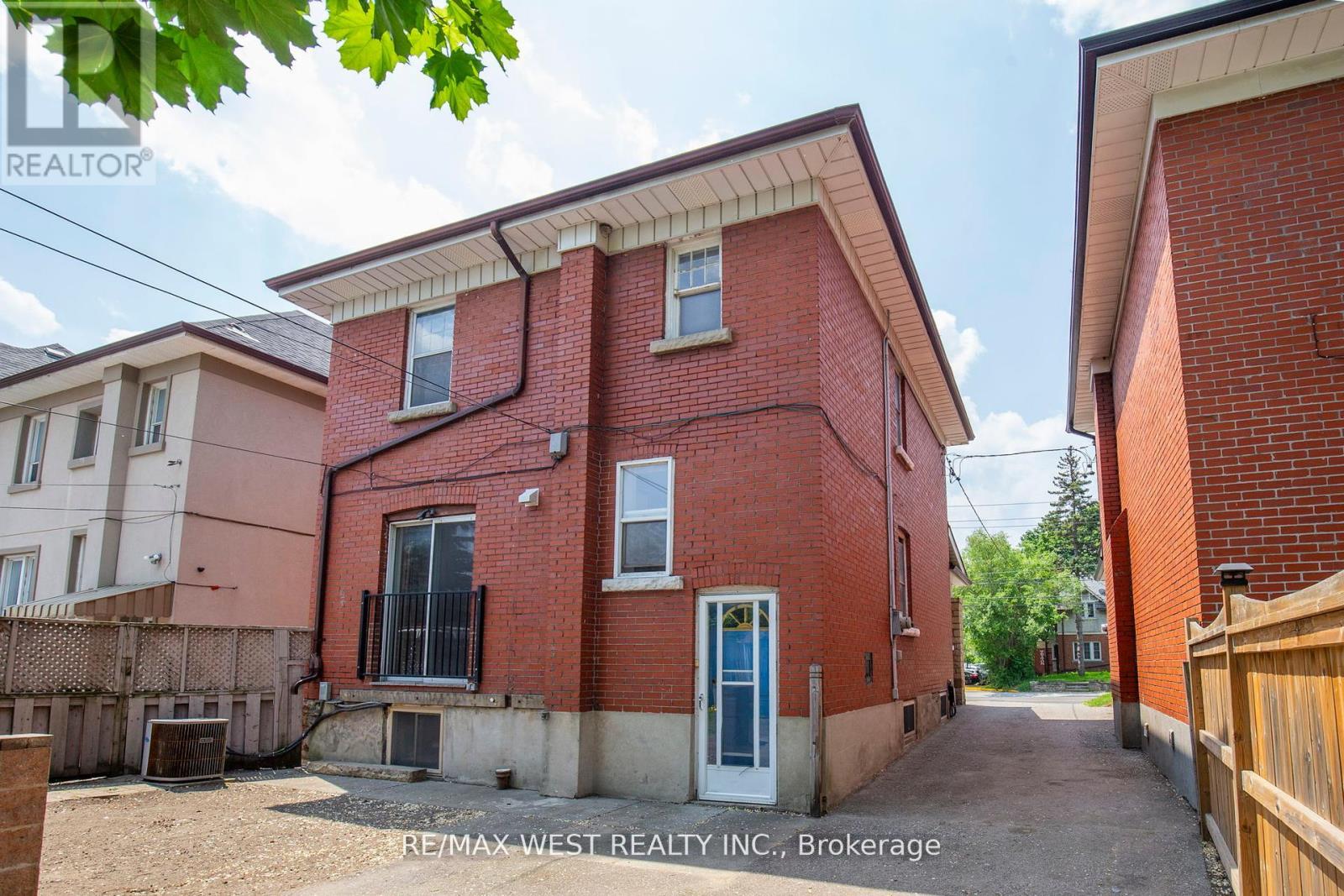 2317 Weston Road, Toronto, Ontario  M9N 1Z7 - Photo 35 - W12680468