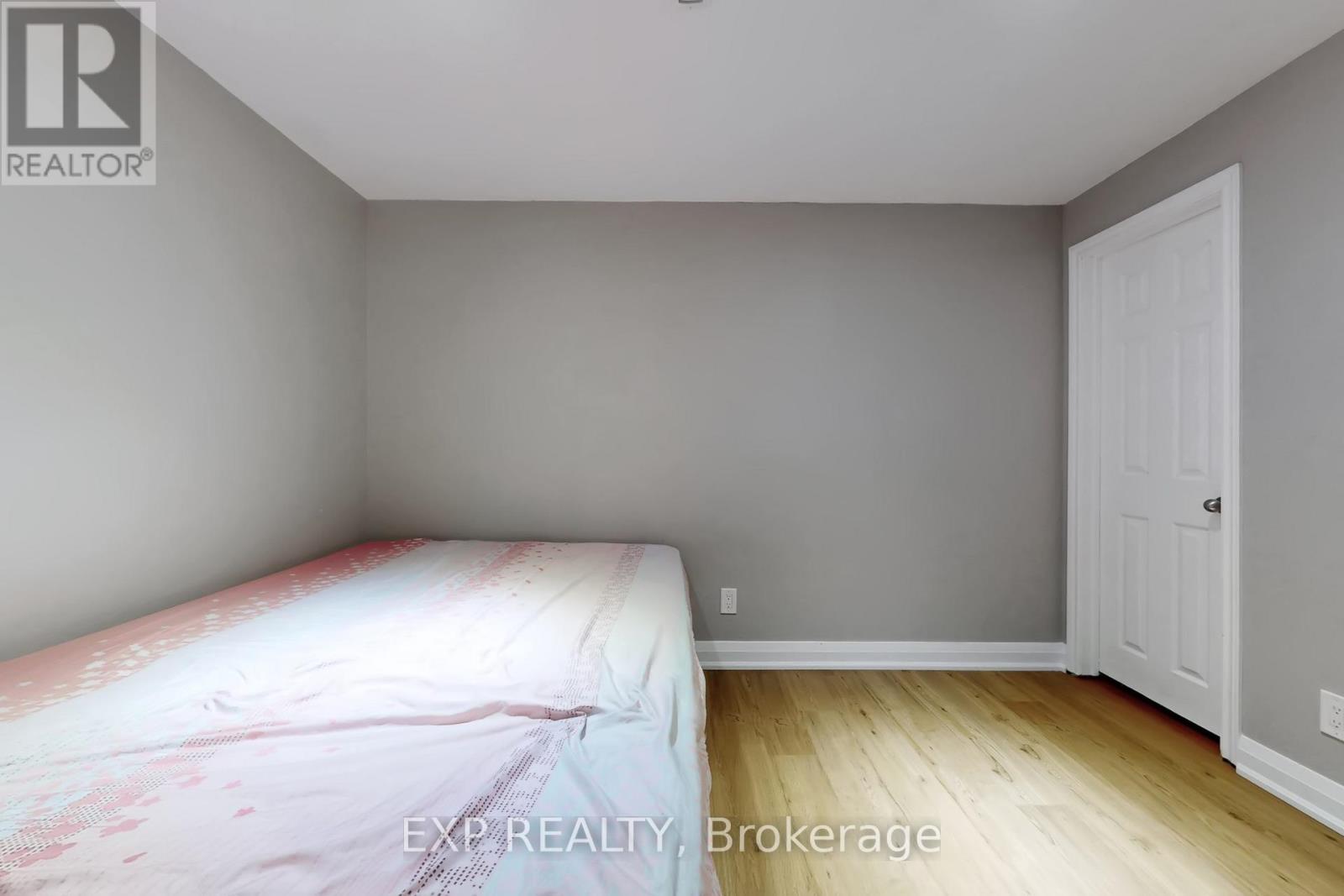 319 Giddings Crescent, Milton, Ontario  L9T 7A9 - Photo 23 - W12680528