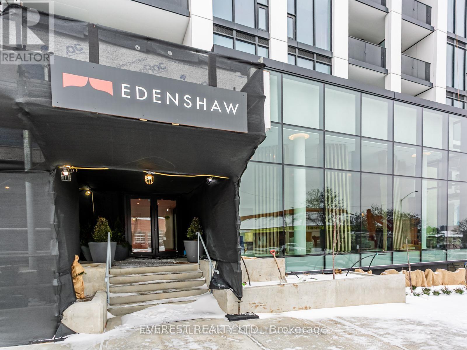 910 - 1 Fairview Road E, Mississauga, Ontario  L5A 0B4 - Photo 5 - W12680554