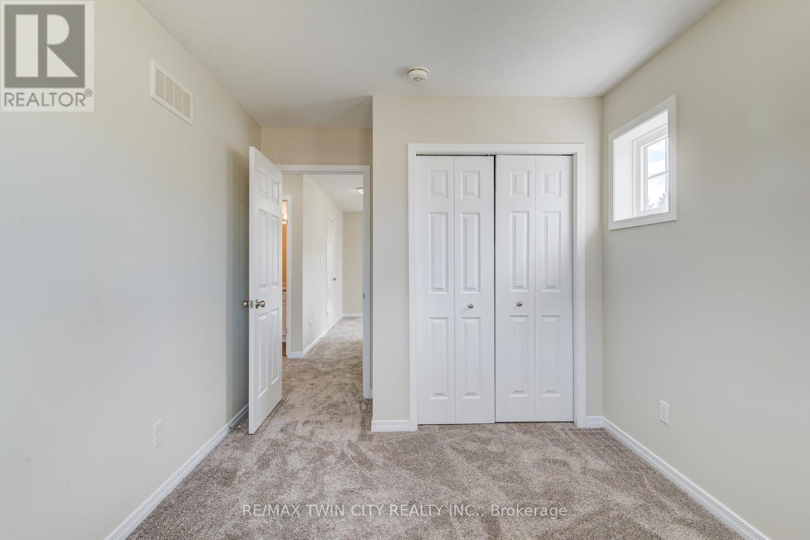 40 - 50 Pinnacle Drive, Kitchener, Ontario  N2P 1C5 - Photo 31 - X12680470