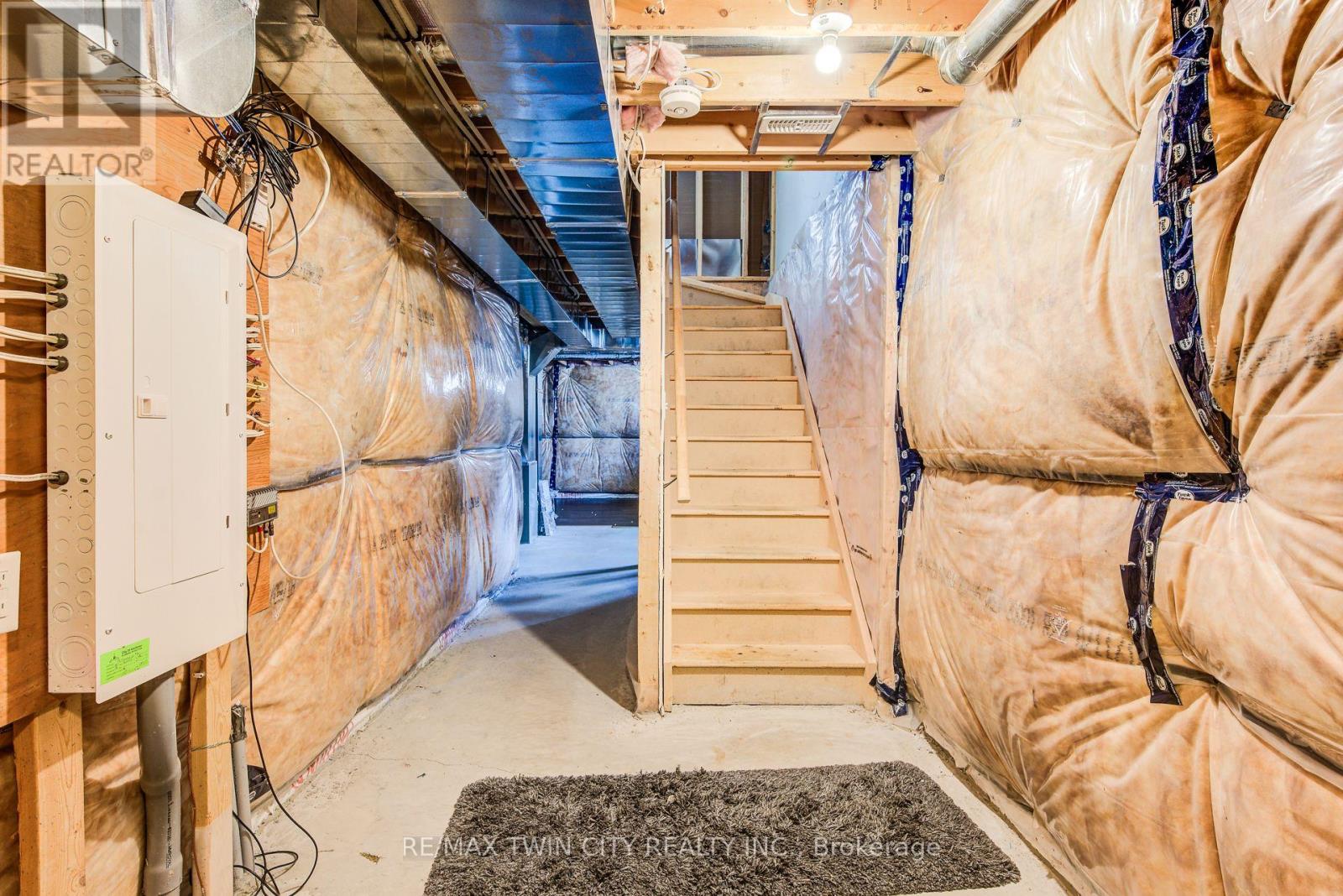 40 - 50 Pinnacle Drive, Kitchener, Ontario  N2P 1C5 - Photo 36 - X12680470