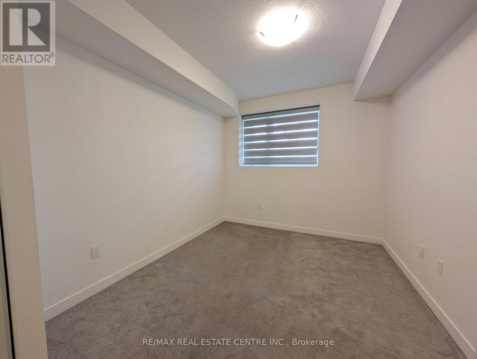 D1 - 10 Palace Street, Kitchener, Ontario  N2E 0J3 - Photo 10 - X12680512