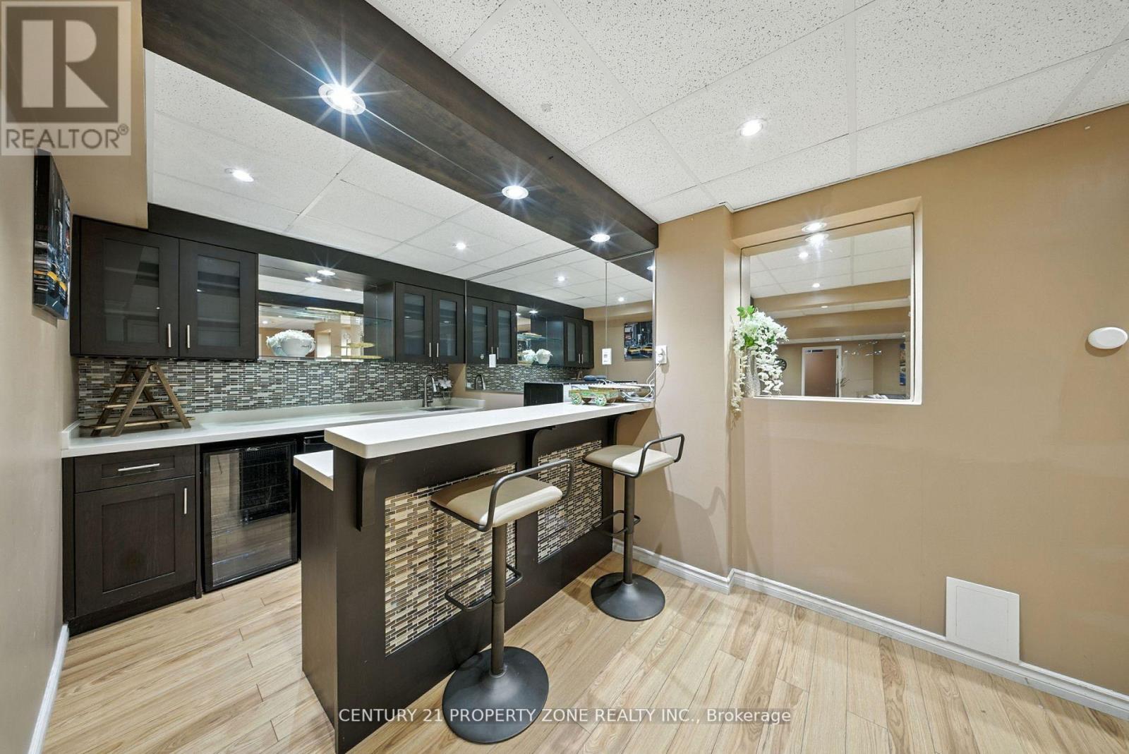 652 Tully Crescent, Peterborough, Ontario  K9K 0A9 - Photo 6 - X12680562