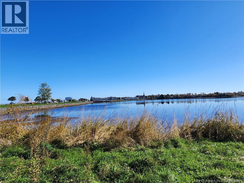 744 O'neil, Bathurst, New Brunswick  E2A 2L2 - Photo 4 - NB131951