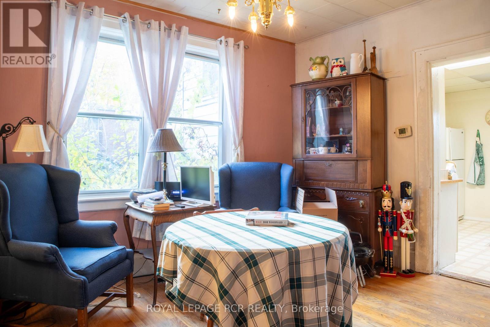 644 Bay Street, Midland, Ontario  L4R 1L9 - Photo 3 - S12498656