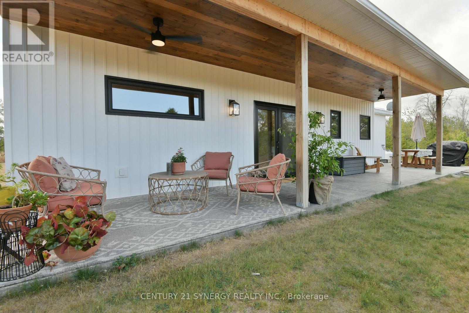 592 Patterson Road, Admaston/bromley, Ontario  K0J 1K0 - Photo 37 - X12365934