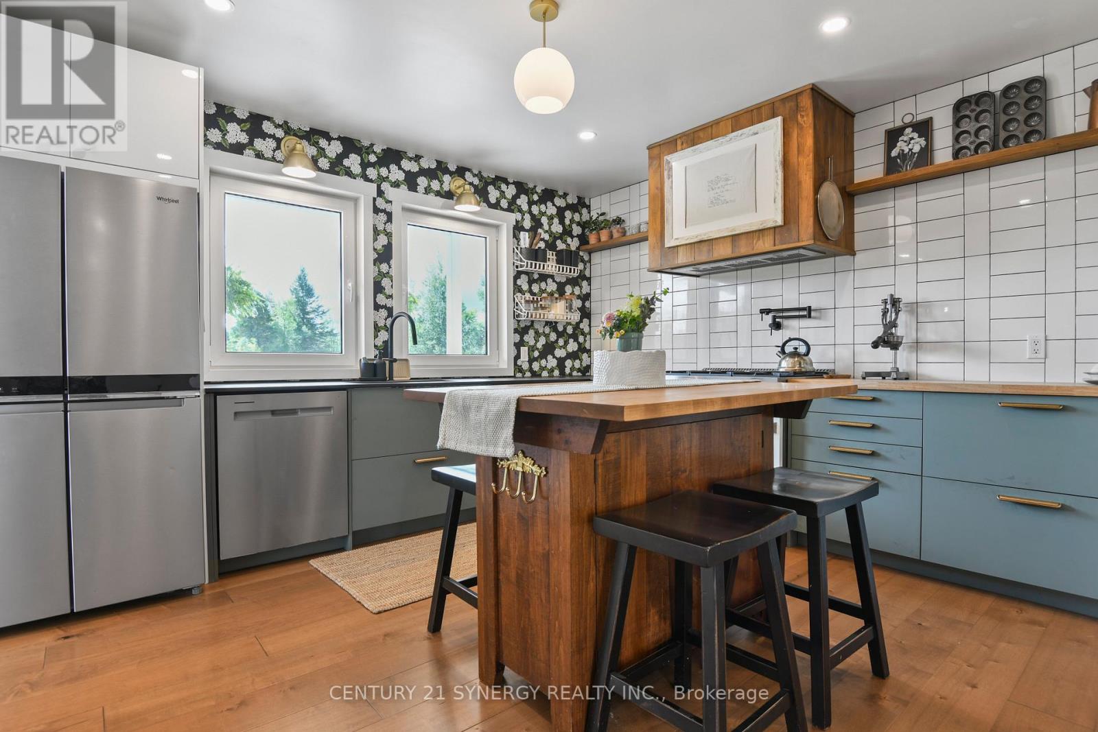 592 Patterson Road, Admaston/bromley, Ontario  K0J 1K0 - Photo 6 - X12365934