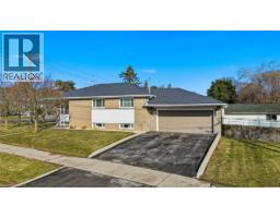 491 WARMINSTER Drive, Oakville, Ontario