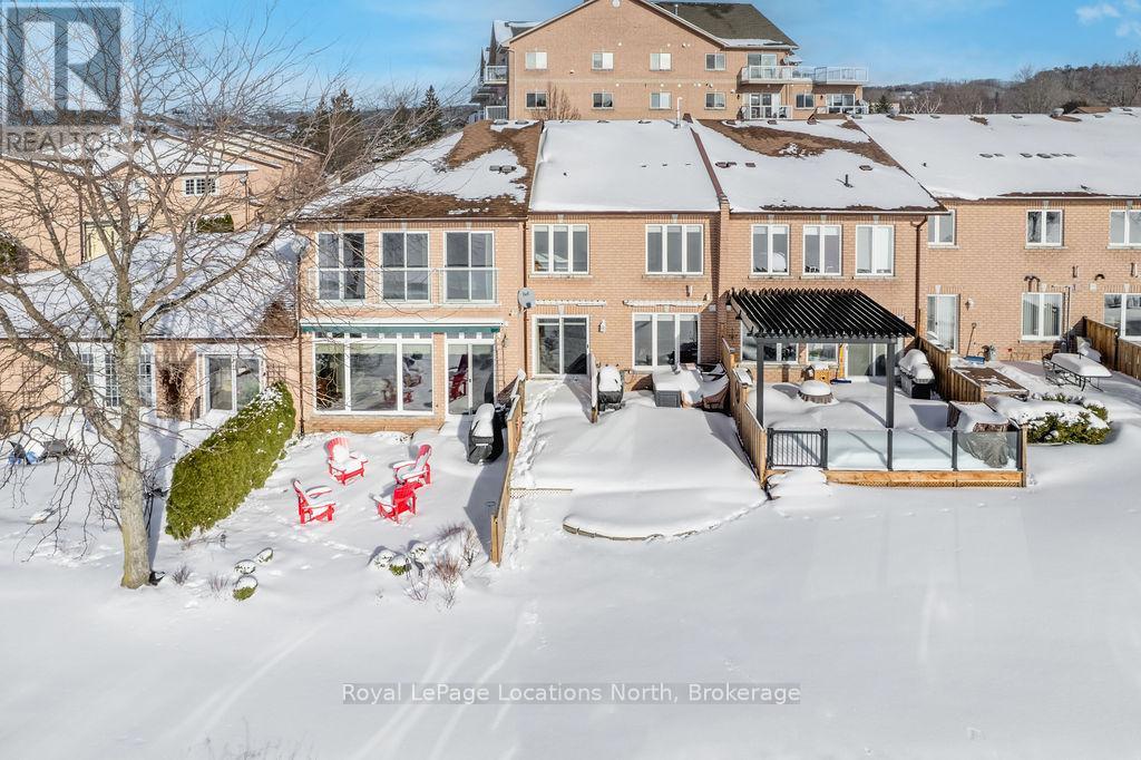 6 - 4 Beck Boulevard, Penetanguishene, Ontario  L9M 2H3 - Photo 2 - S12680902