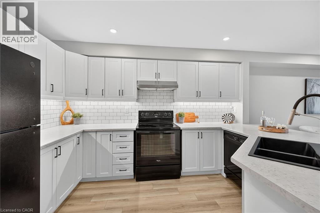 2015 Cleaver Avenue Unit# 28, Burlington, Ontario  L7M 4J7 - Photo 10 - 40781890