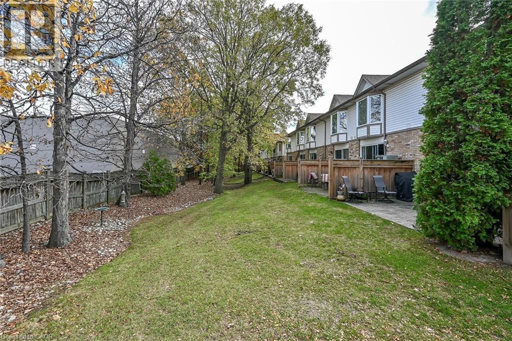 2015 Cleaver Avenue Unit# 28, Burlington, Ontario  L7M 4J7 - Photo 43 - 40781890