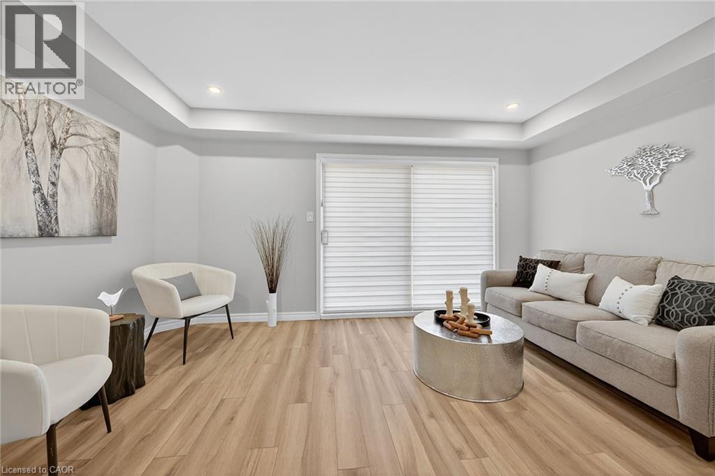 2015 Cleaver Avenue Unit# 28, Burlington, Ontario  L7M 4J7 - Photo 17 - 40781890