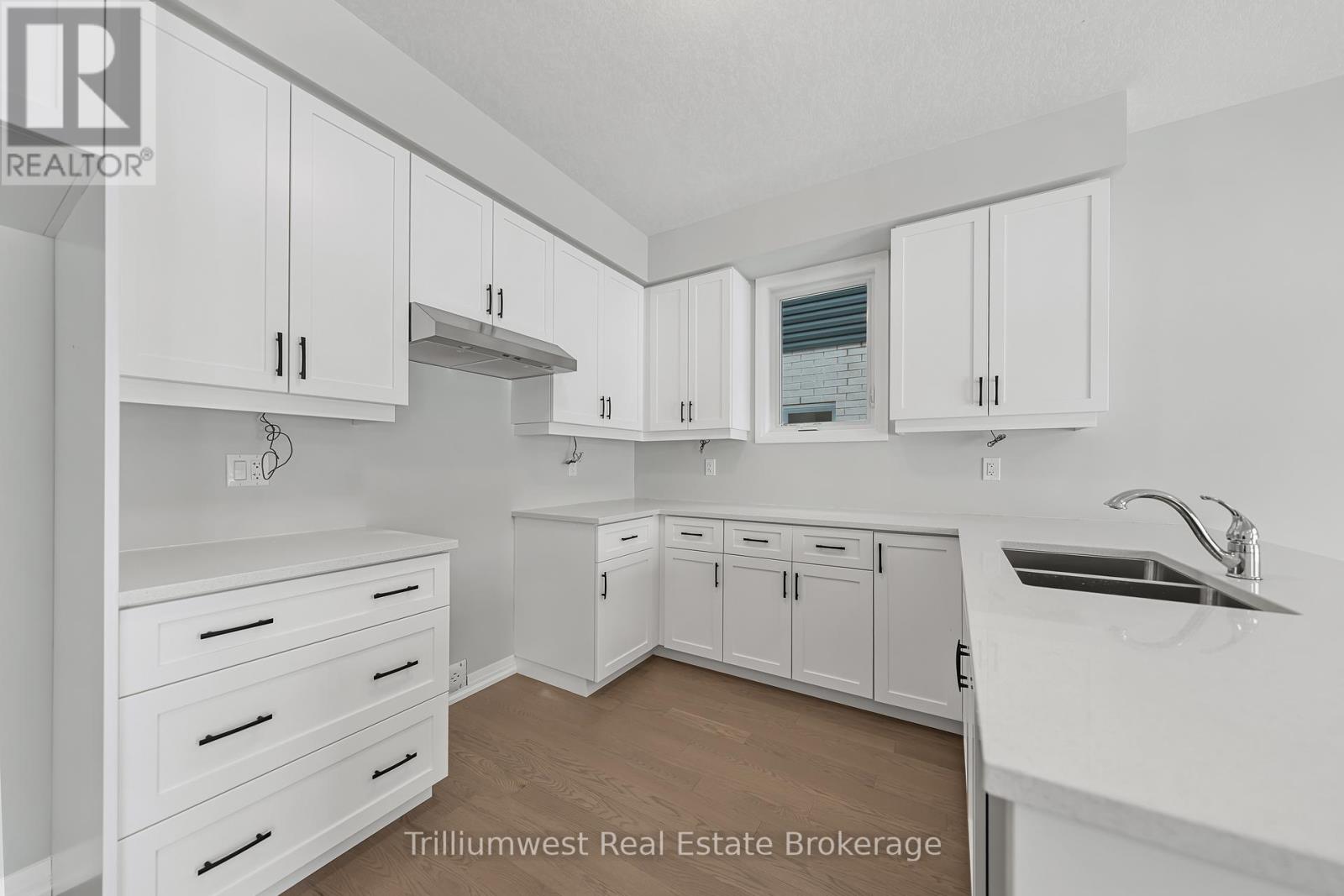 94 Imrie Road, Centre Wellington, Ontario  N0B 1S0 - Photo 17 - X12680614