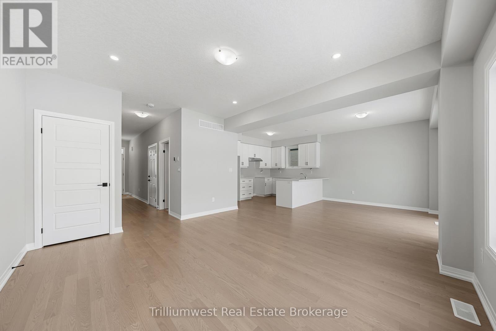 94 Imrie Road, Centre Wellington, Ontario  N0B 1S0 - Photo 6 - X12680614