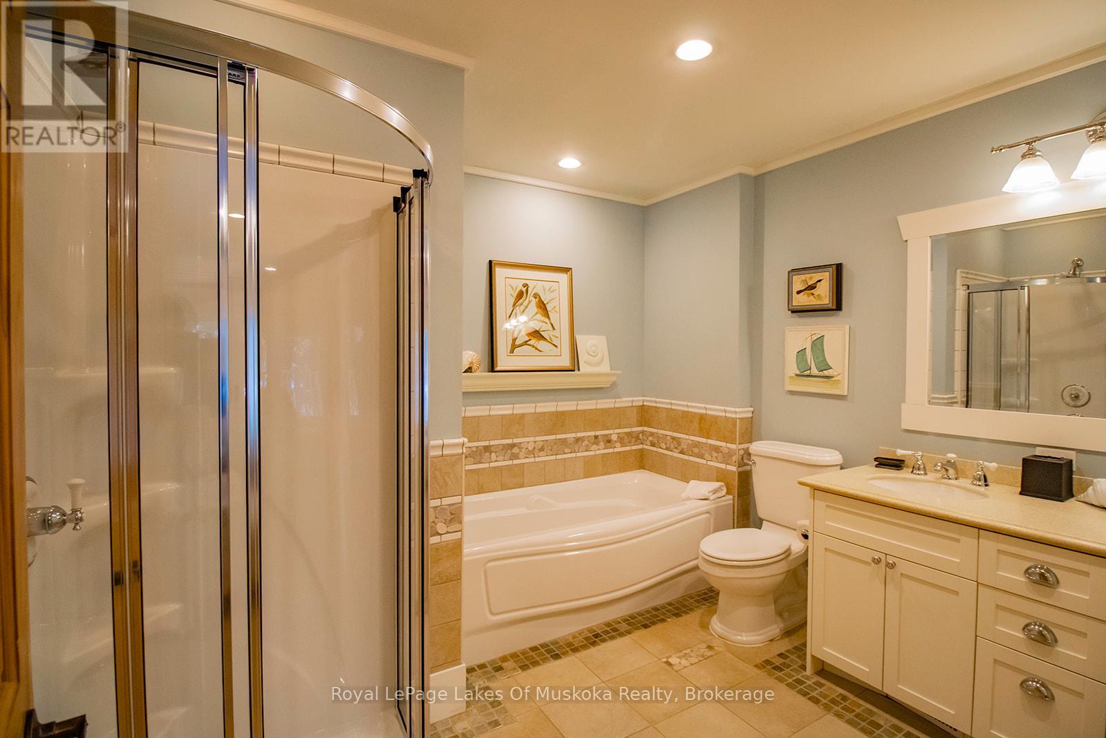 Villa 15 W 10 - 1020 Birch Glen Road, Lake Of Bays, Ontario P0B 1A0 - Photo 28 - X12680714